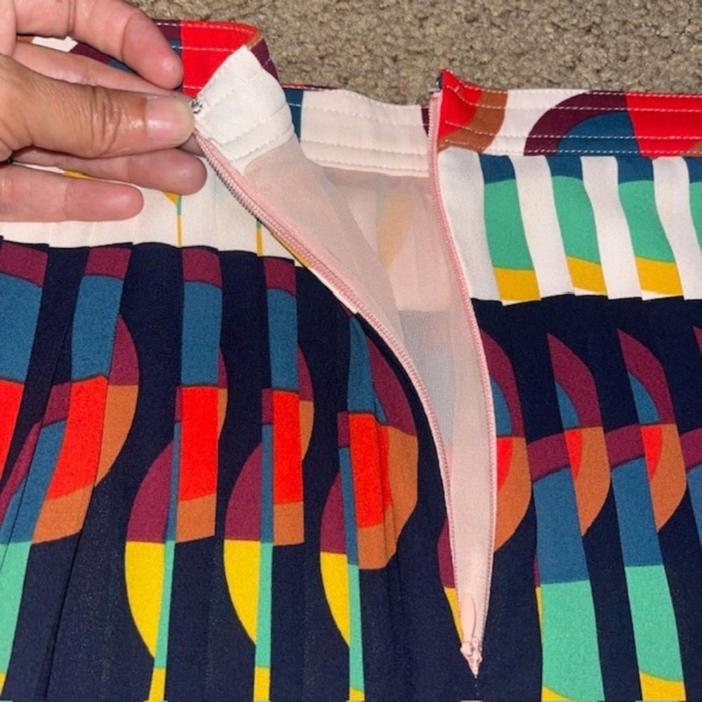 J.Crew 365 Pleated Midi Skirt Geometric Abstract Print Multicolor 4 - Picture 4 of 7